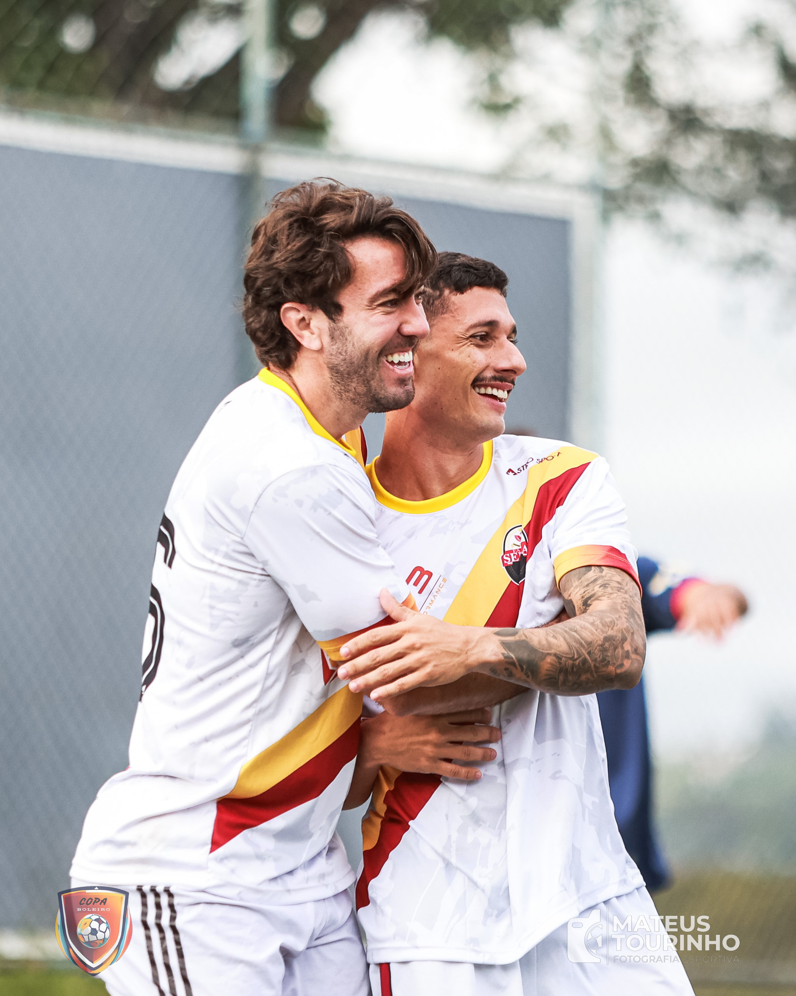 Leia mais sobre o artigo ⚔️ DUELO DE GIGANTES! SELEÇA QUEBRA A INVENCIBILIDADE DO BAYER E FECHA FASE DE GRUPOS COM AUTORIDADE!