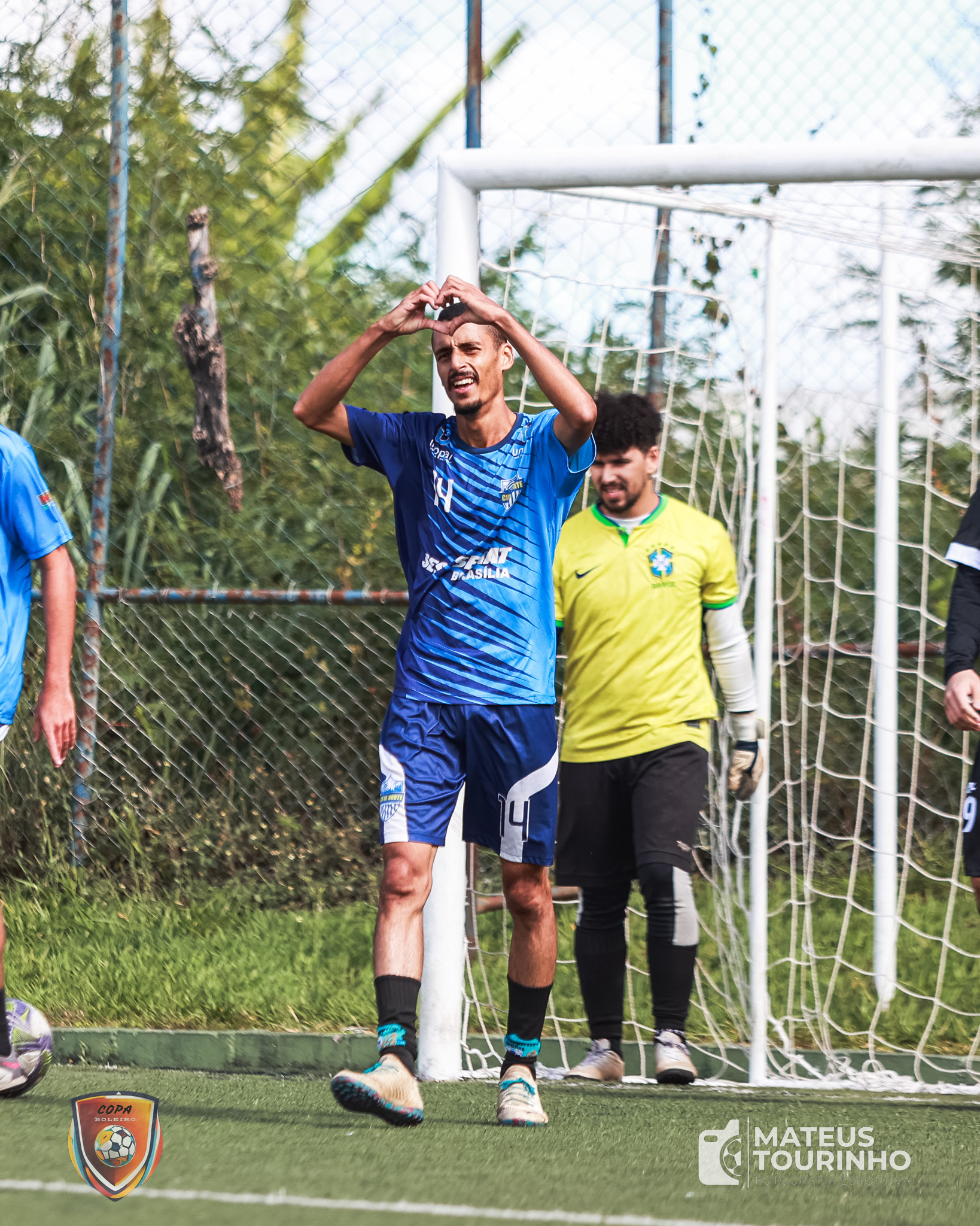 Leia mais sobre o artigo 😱 SUPERAÇÃO! GUIOKLEY VIRA COM DOIS A MENOS CONTRA O IA FC!